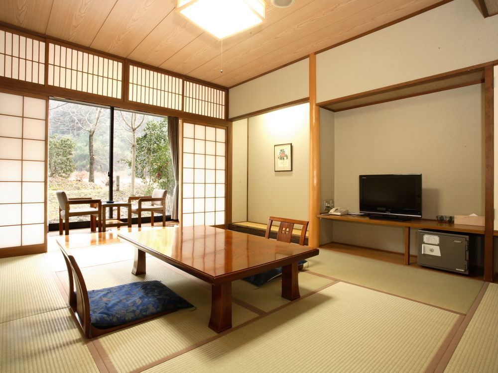 Kurokawa Onsen Ryokan Ichinoi Minamioguni Exterior photo